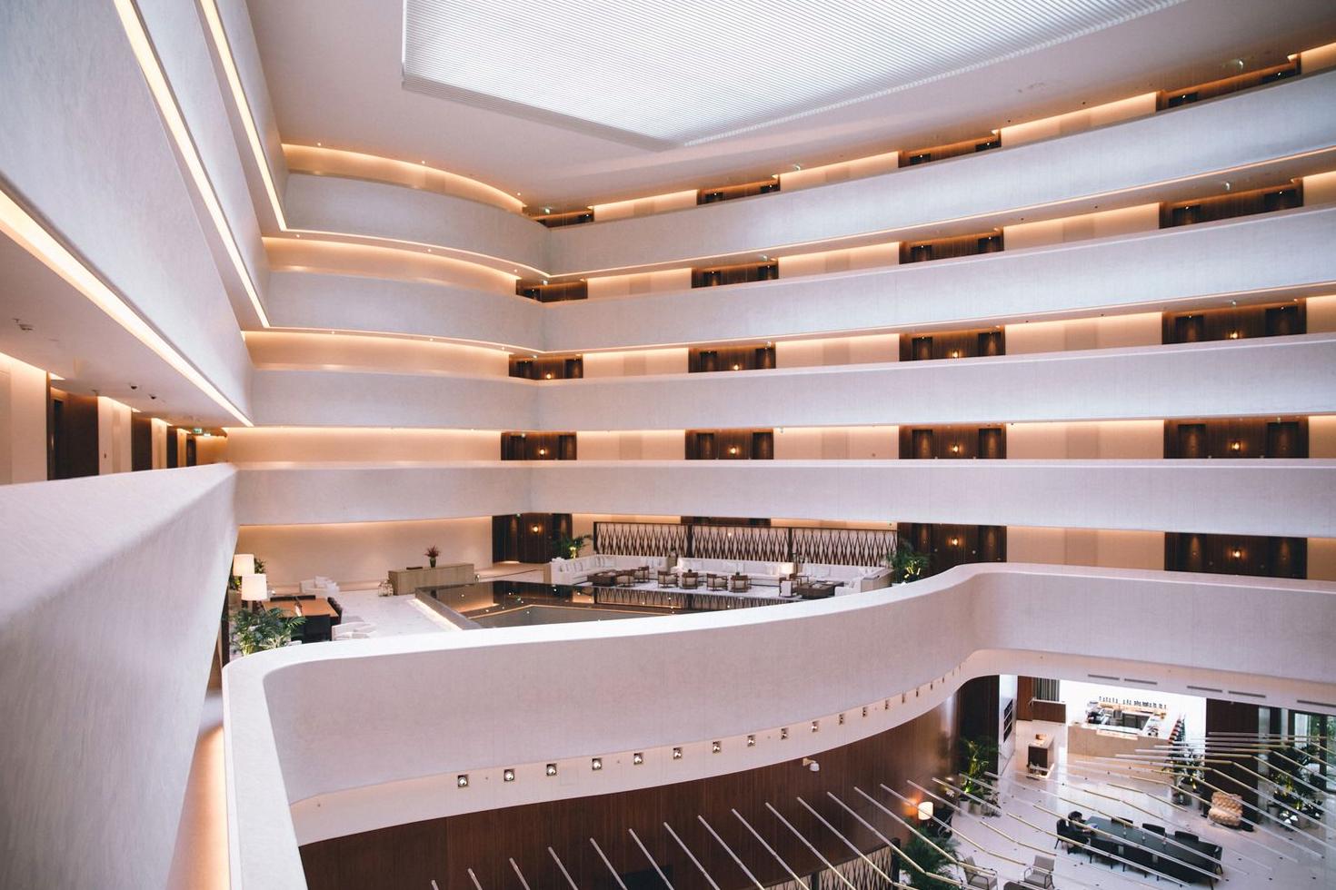 Joydealspot Hotel Lobby